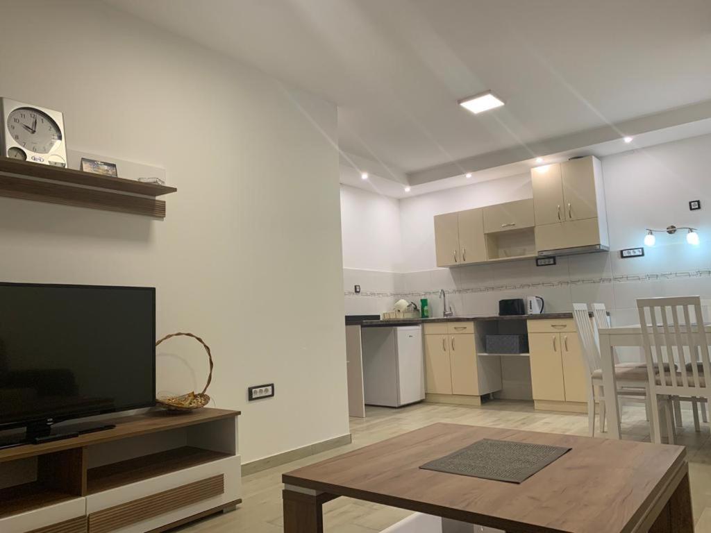 Mm Apartmani Белград Экстерьер фото